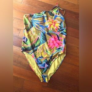 Aerie tropical swimsuit 🌿